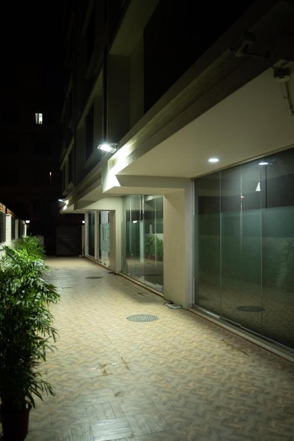 Nk7 Guest House Колката Екстер'єр фото